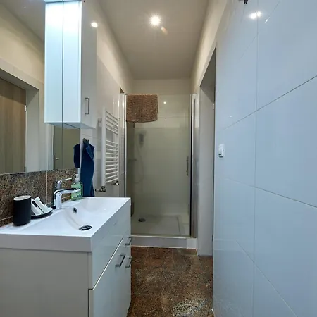 Bea Apartment *